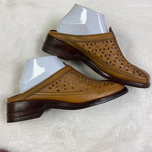 Laura Scott Leather Sugar Mules Laser Cut, size 10 - Picture 6 of 13